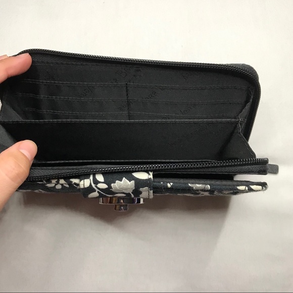 Large VeraBradley Turnlock Wallet - Picture 3 of 5
